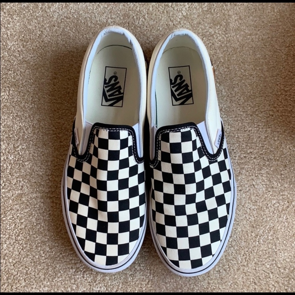 black and white checkered vans